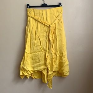 Ann Taylor belted skirt Size 2